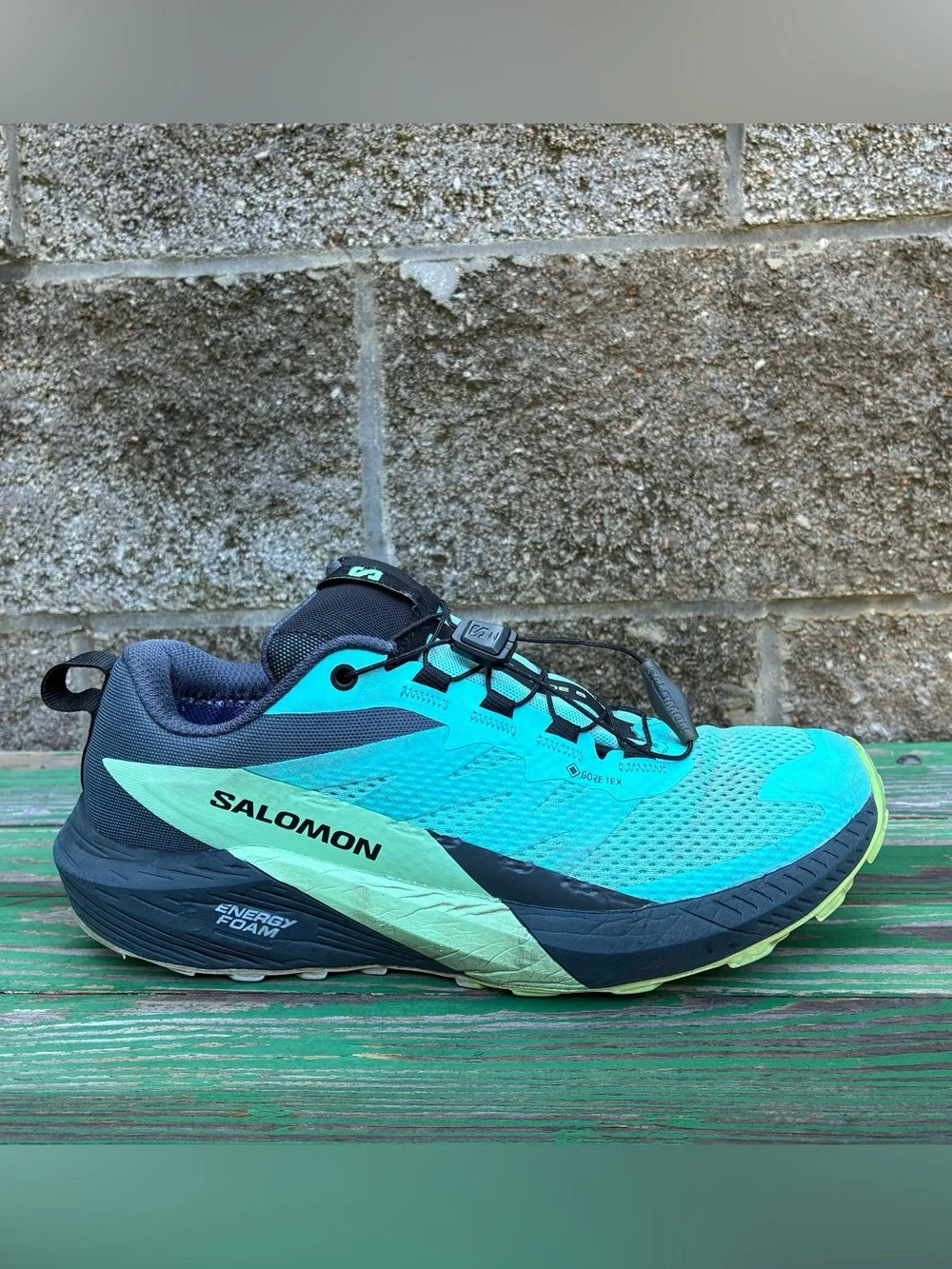 Salomon Womens Sense Ride 5 GTX Sneakers Sz 8 Trail Running Shoes Turquoise